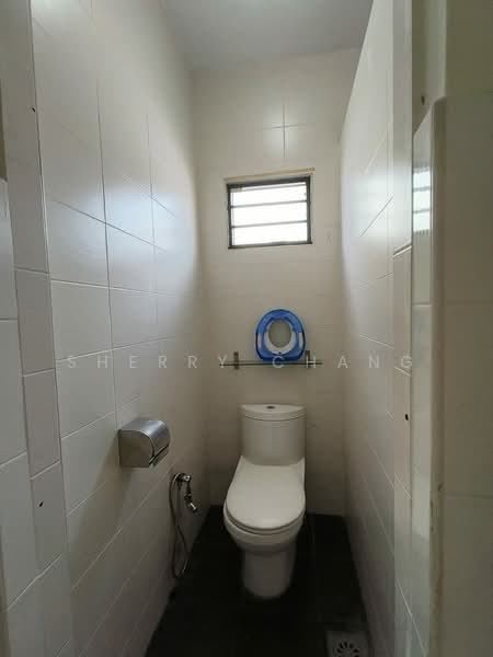 Rumah Teres 1 Tingkat untuk Dijual di Kepong (Kuala Lumpur) - Sherry Chang - Bathroom - PropertyGuru.com.my