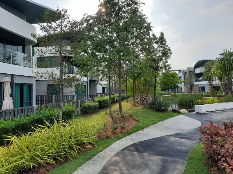 Rumah Berkembar untuk Dijual di Setia Eco Glades (Cyberjaya) - Jeslyn Goh - Exterior - PropertyGuru.com.my