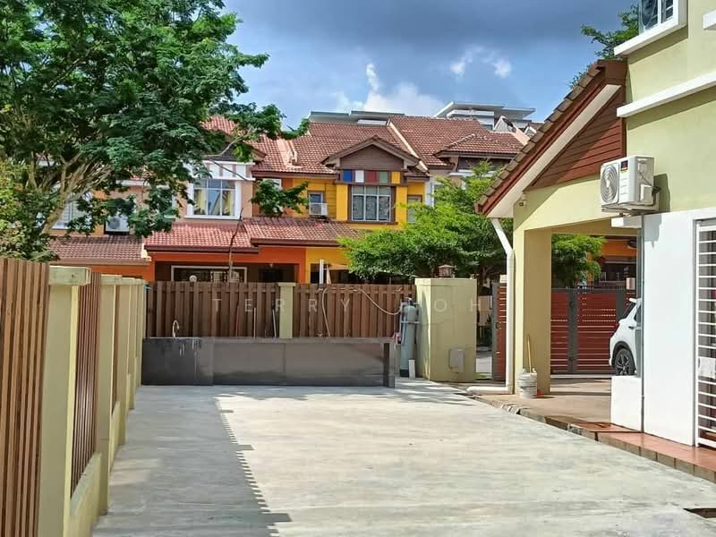 2.5-storey Terraced House for Sale in Bandar Bukit Puchong 2 (Puchong) - Terry Hoh - PropertyGuru.com.my