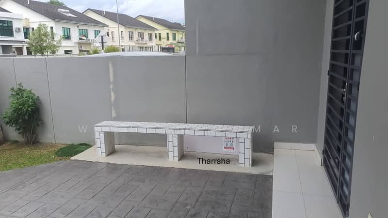 Rumah Berkembar untuk Dijual di Taman Prima Saujana (Kajang) - Wilfred Cumar - Exterior - PropertyGuru.com.my