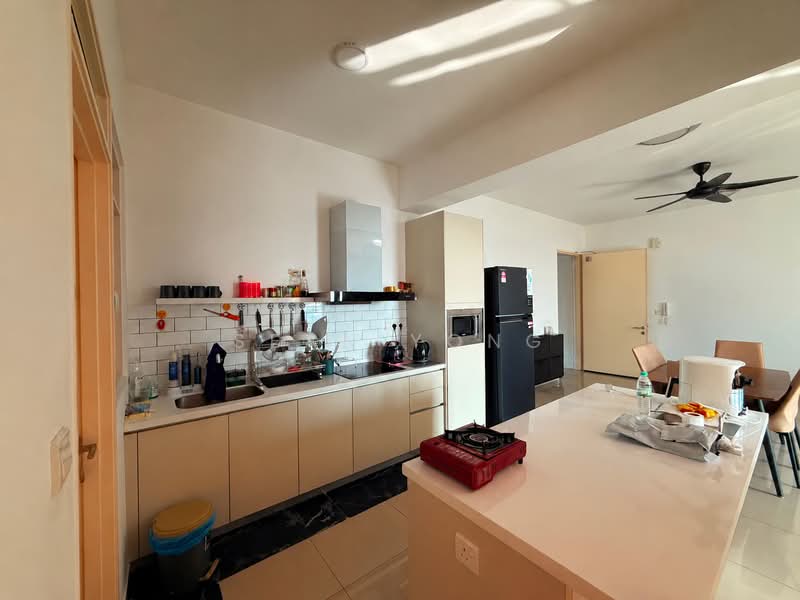 Service Residence for Sale at East Parc @ Manjalara - Sean Yong - Kitchen - PropertyGuru.com.my