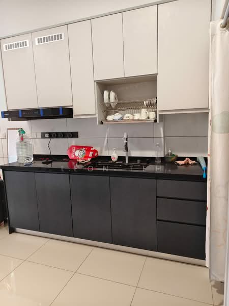 Servis Apartment untuk Disewa di Savvy @ Riana Dutamas - Leon Teh - Kitchen - PropertyGuru.com.my