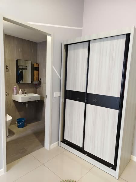 Servis Apartment untuk Disewa di Savvy @ Riana Dutamas - Leon Teh - Bathroom - PropertyGuru.com.my