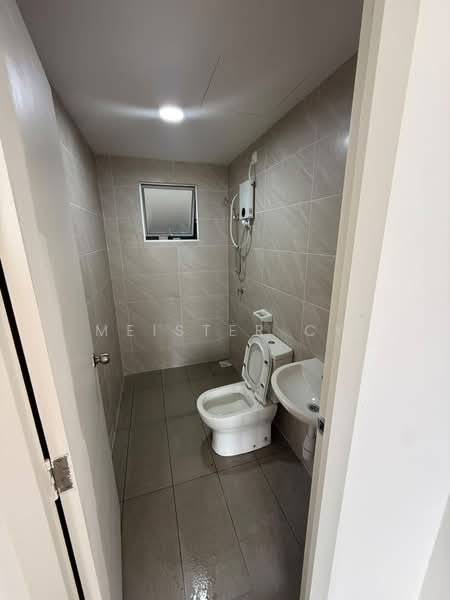 Kondominium untuk Disewa di Pitta Residensi - Meister CY - Bathroom - PropertyGuru.com.my