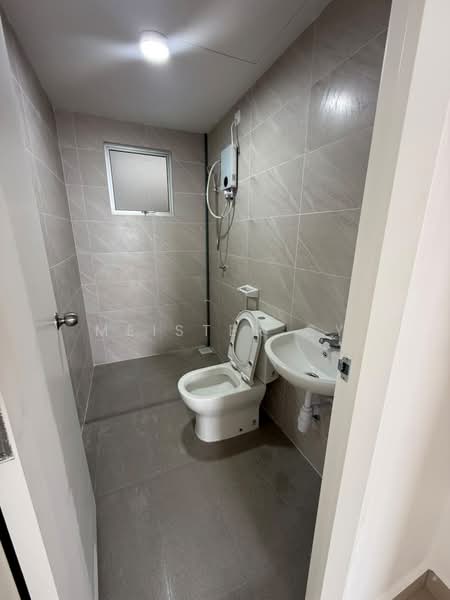 Kondominium untuk Disewa di Pitta Residensi - Meister CY - Bathroom - PropertyGuru.com.my