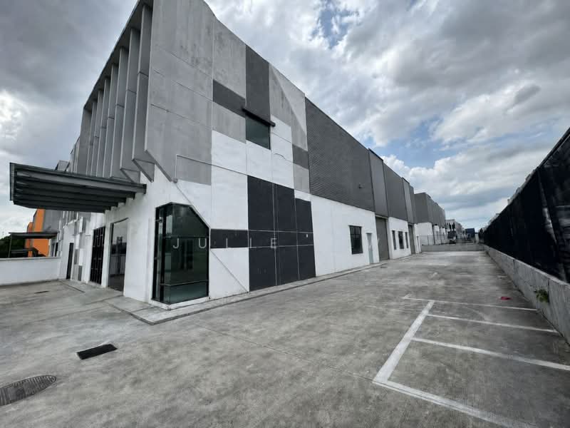 Semi-D Factory for Rent in Eco Business Park 1 (Johor Bahru) - Julie Yew - Exterior - PropertyGuru.com.my
