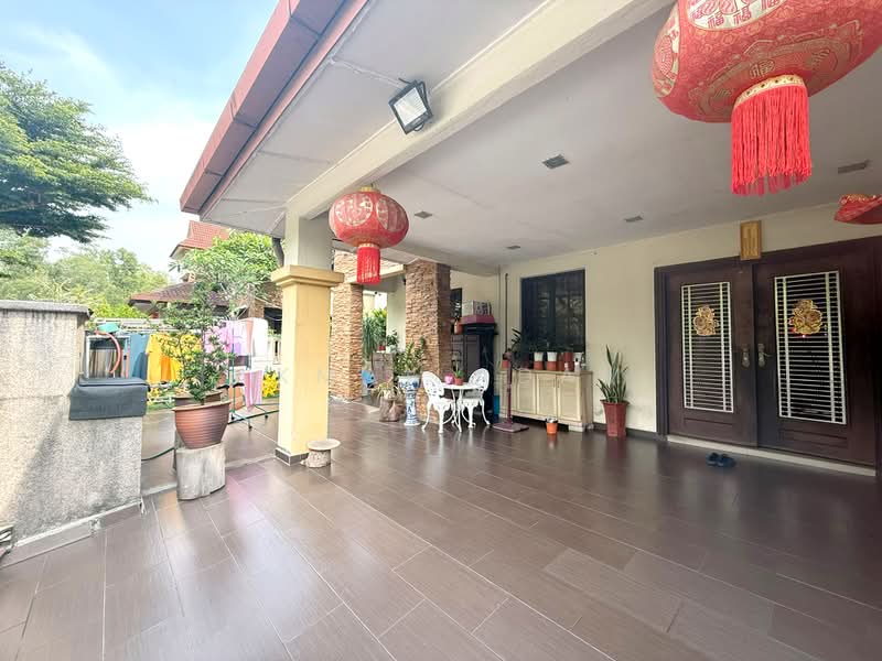 Semi-Detached House for Sale in Bandar Nusaputra (Puchong) - Akmal Adam - Exterior - PropertyGuru.com.my