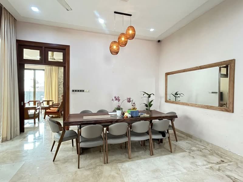 Bungalow for Sale in Subang Heights (Subang Jaya) - Lai YK - Dining Room - PropertyGuru.com.my