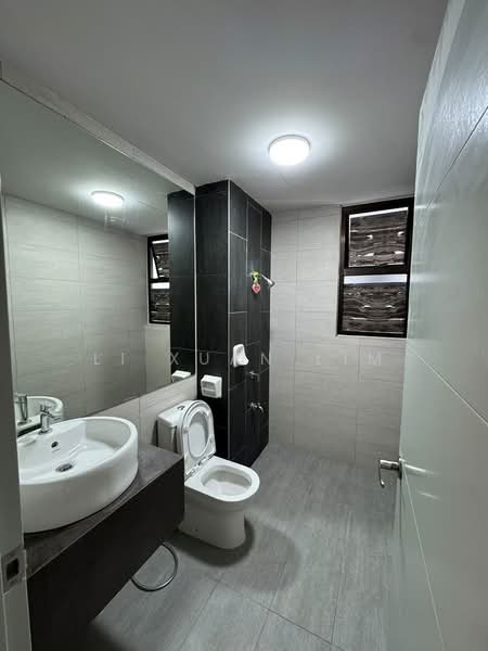 Kondominium untuk Disewa di Admiral Residences - Li Xuan Lim - Bathroom - PropertyGuru.com.my