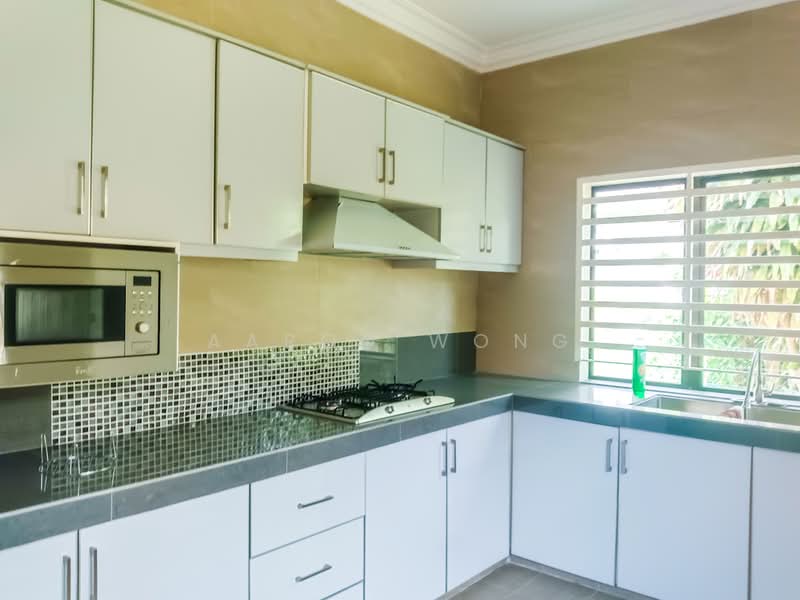 Bungalow House for Sale in Port Dickson (Negeri Sembilan) - Aaron Wong - Kitchen - PropertyGuru.com.my