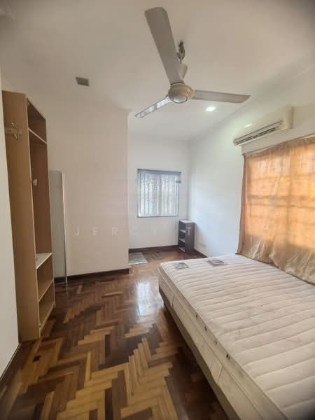 Rumah Teres untuk Dijual di Desa Sri Hartamas (Sri Hartamas) - Jercy Tan - Bedroom - PropertyGuru.com.my