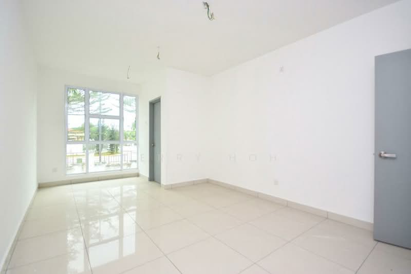 2.5-storey Terraced House for Sale in Seri Kembangan (Selangor) - Terry Hoh - PropertyGuru.com.my
