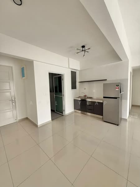 Rumah Flat untuk Disewa di IDEAL RESIDENCY - Jerene Yeap - Kitchen - PropertyGuru.com.my