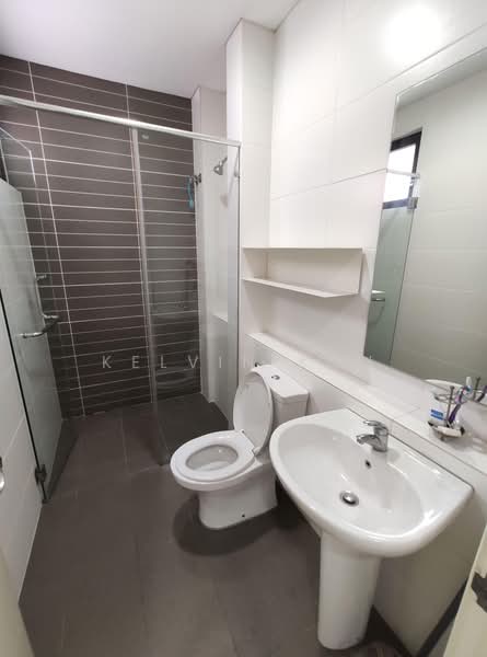 Rumah Teres untuk Dijual di Temasya Glenmarie (Glenmarie) - Kelvin Koh - Bathroom - PropertyGuru.com.my