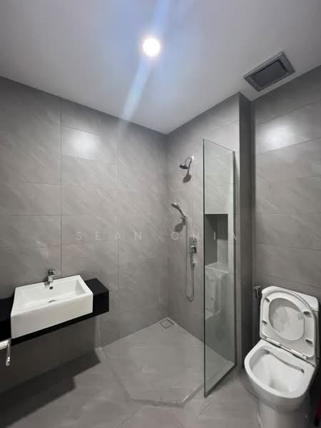 Rumah Berkembar untuk Disewa di Eco Ardence (Setia Alam) - Sean Chia - Bathroom - PropertyGuru.com.my