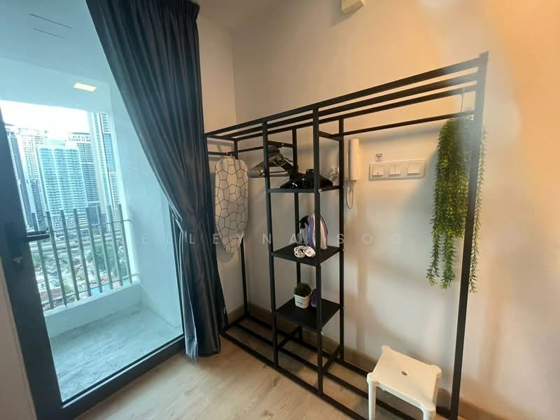 Servis Apartment untuk Dijual di The Colony @ KLCC - Elleyna Soo - Balcony - PropertyGuru.com.my
