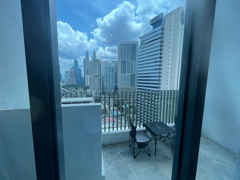 Servis Apartment untuk Dijual di The Colony @ KLCC - Elleyna Soo - Balcony - PropertyGuru.com.my