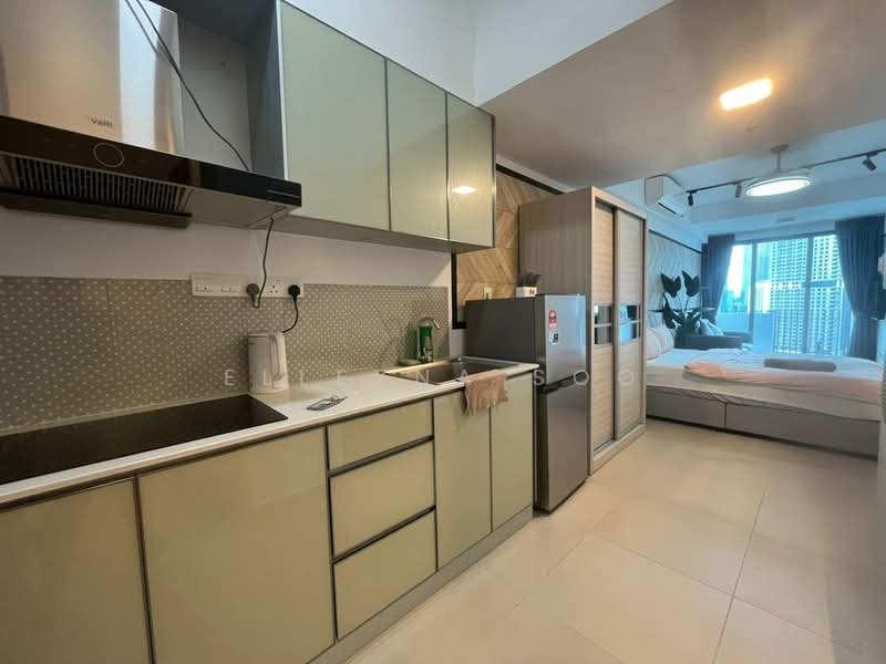 Servis Apartment untuk Dijual di The Colony @ KLCC - Elleyna Soo - Kitchen - PropertyGuru.com.my