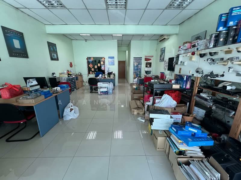 Kedai untuk Disewa di Bandar Bukit Puchong 2 (Puchong) - Amanda Lock - Interior - PropertyGuru.com.my