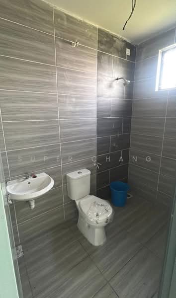 Semi-Detached House for Sale in Desa Pengkalan Bandaraya (Lahat) - Super Chang - Bathroom - PropertyGuru.com.my