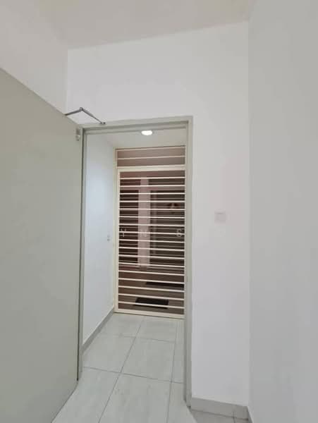 Servis Apartment untuk Disewa di BSP 21 - Elyn Soo - Entrance - PropertyGuru.com.my
