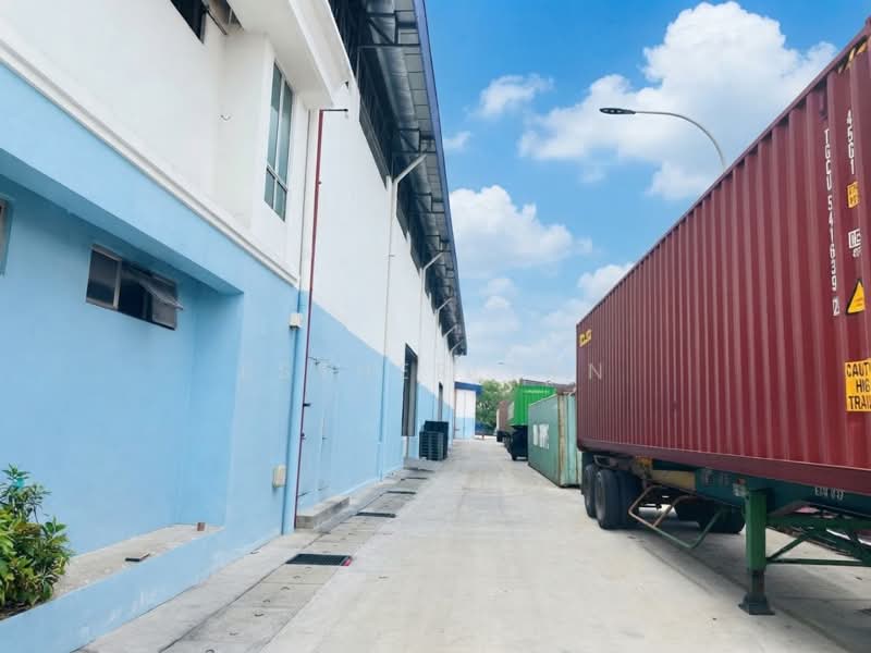 Factory for Rent in Seksyen 27 (Shah Alam) - Esther Tan - Exterior - PropertyGuru.com.my