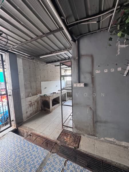 Shop for Rent in Taman Pelangi (Johor Bahru) - Kayden Voon - Kitchen - PropertyGuru.com.my
