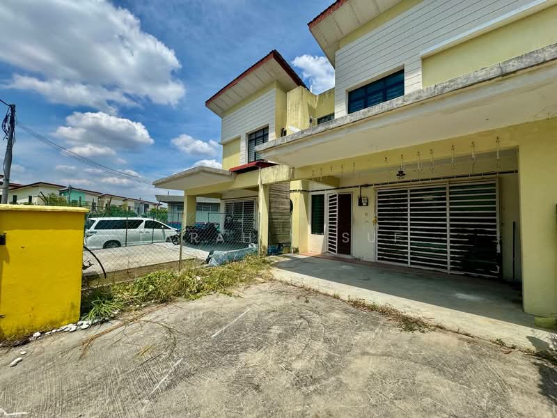 Rumah Teres 2 Tingkat untuk Dijual di Sungai Buloh (Selangor) - FARAH YUSUF - Exterior - PropertyGuru.com.my