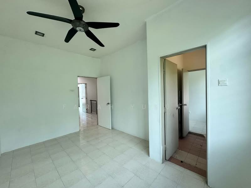 Rumah Teres 2 Tingkat untuk Dijual di Sungai Buloh (Selangor) - FARAH YUSUF - Interior - PropertyGuru.com.my
