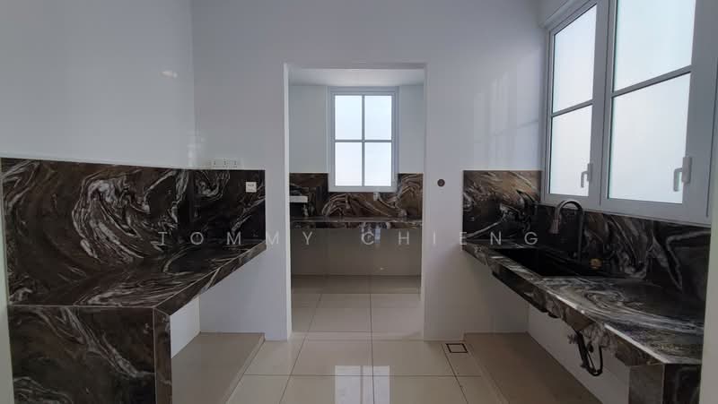 Semi-Detached House for Sale in Eco Majestic (Semenyih) - TOMMY CHIENG - Kitchen - PropertyGuru.com.my