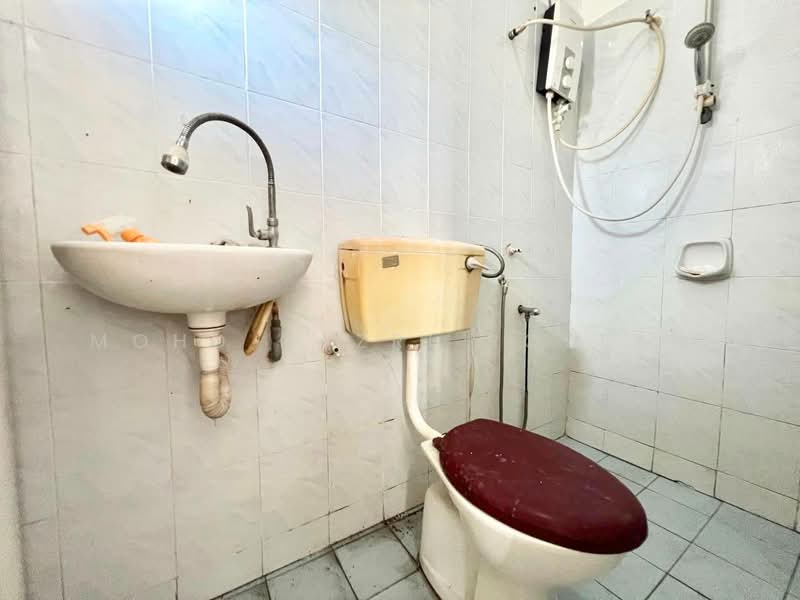 2-storey Terraced House for Sale in Bandar Bukit Mahkota (Bangi) - Mohd Nazri Roslan - PropertyGuru.com.my