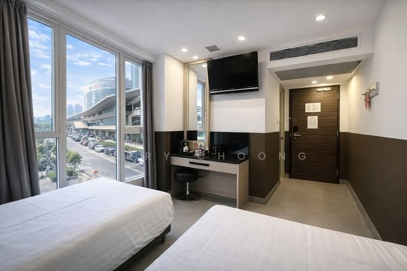 Hotel / Resort for Rent in Dataran Sunway (Kota Damansara) - Barry Choong - Bedroom - PropertyGuru.com.my