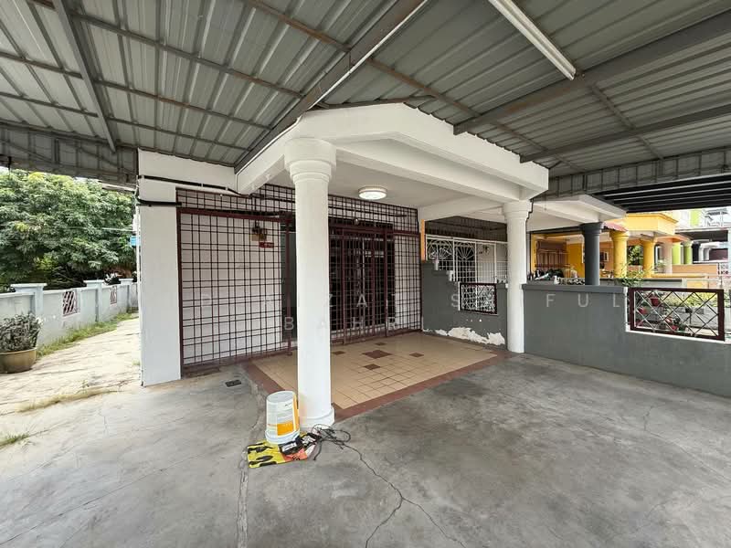 2-storey Terraced House for Sale in Taman Seremban Jaya (Rantau) - Mohd Aizat Saiful Bahri - Exterior - PropertyGuru.com.my