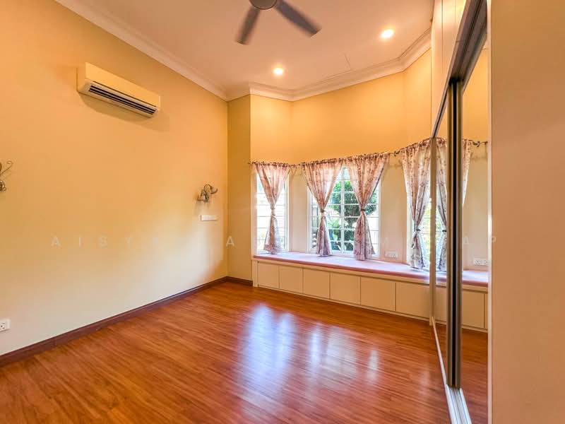 Bungalow for Sale in Taman Yarl (Jalan Klang Lama (Old Klang Road)) - Aisyah Abdul Manap - Interior - PropertyGuru.com.my