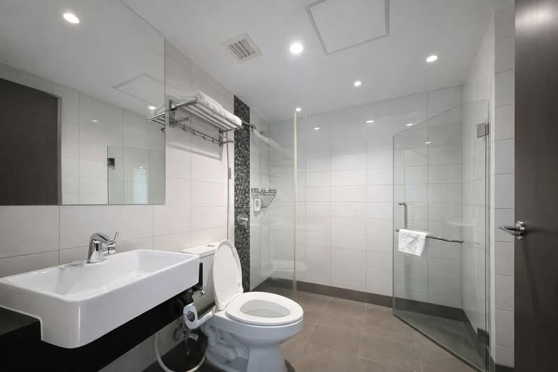 Hotel / Resort for Rent in Kelana Jaya (Petaling Jaya) - Barry Choong - Bathroom - PropertyGuru.com.my