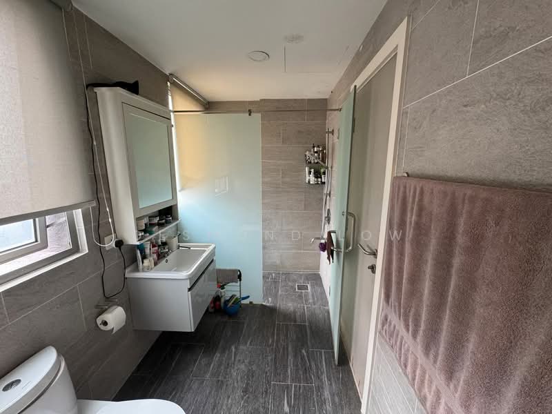 Service Residence for Rent at Bintang Fairlane Residences - Desmond Low - Bathroom - PropertyGuru.com.my