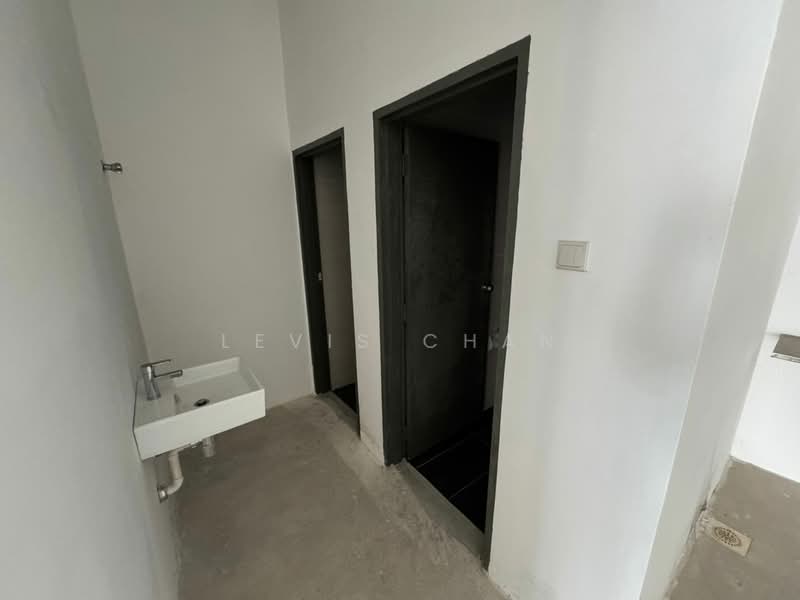 Shop for Rent in Bandar Sri Permaisuri (Cheras) - Levis Chan - Interior - PropertyGuru.com.my