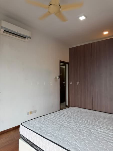 Servis Apartment untuk Disewa di Crescent Bay Suites (Teluk Bayu) - ERIC YAP - PropertyGuru.com.my