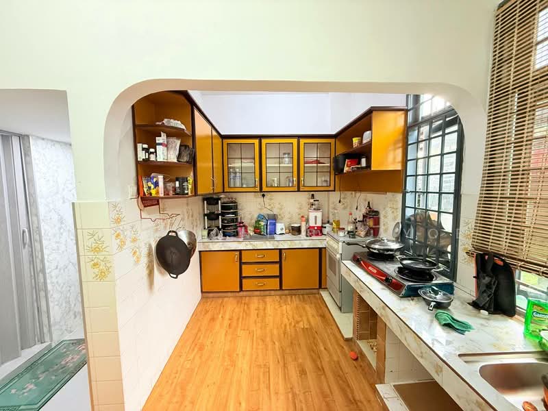 Apartment for Sale at Mahsuri Apartments - Noor Aini Bt Ayob - Kitchen - PropertyGuru.com.my