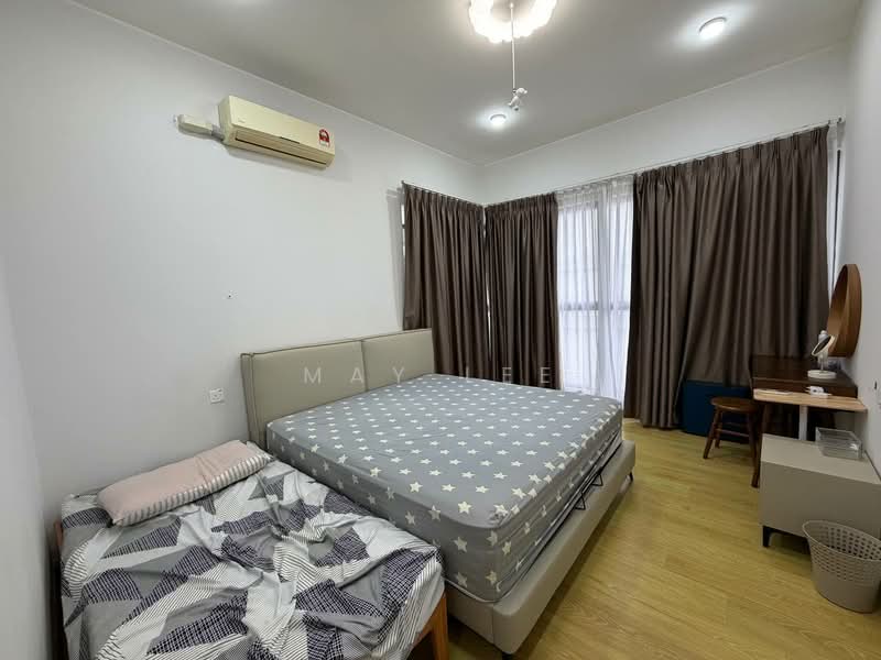 Condominium for Rent at Royal Strand @ Country Garden Danga Bay - May Lee - Bedroom - PropertyGuru.com.my