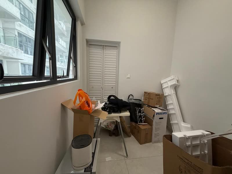 Condominium for Rent at Royal Strand @ Country Garden Danga Bay - May Lee - Interior - PropertyGuru.com.my