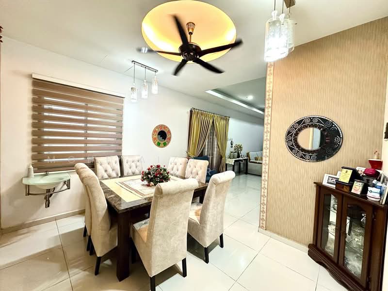Semi-Detached House for Sale in Taman Saujana Emas (Kajang) - Mohd Aizat Saiful Bahri - Dining Room - PropertyGuru.com.my