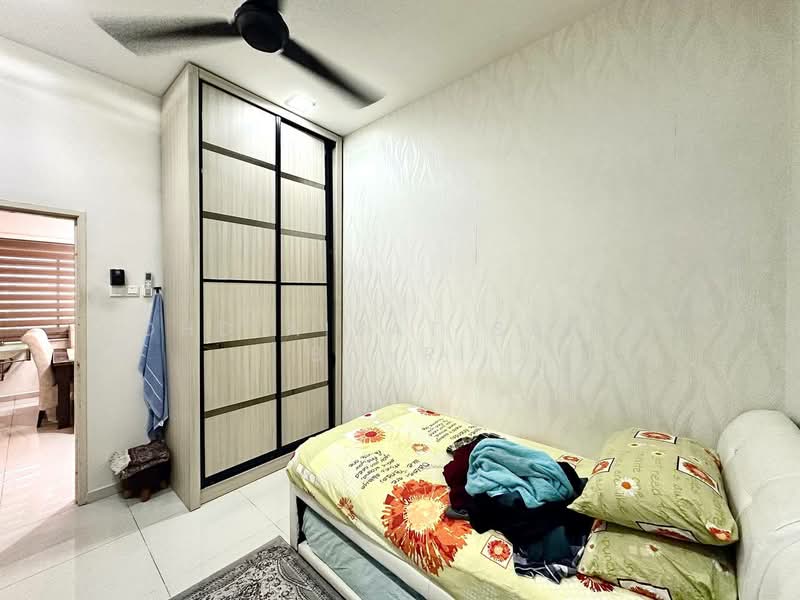 Semi-Detached House for Sale in Taman Saujana Emas (Kajang) - Mohd Aizat Saiful Bahri - Bedroom - PropertyGuru.com.my