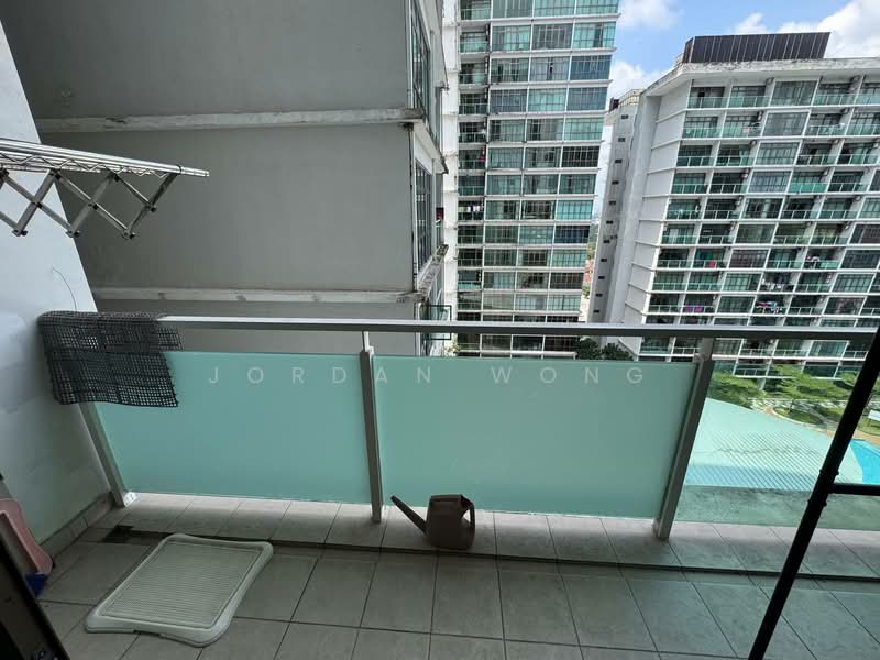 Servis Apartment untuk Disewa di Palazio - Jordan Wong - Balcony - PropertyGuru.com.my