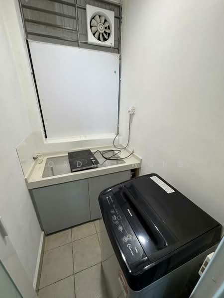 Servis Apartment untuk Disewa di Palazio - Jordan Wong - Kitchen - PropertyGuru.com.my