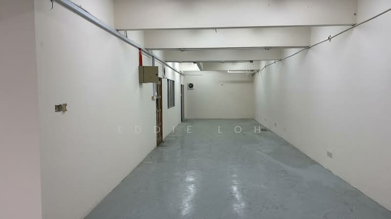 Shop for Rent in Taman Sri Serdang (Seri Kembangan) - Eddie Loh - Interior - PropertyGuru.com.my