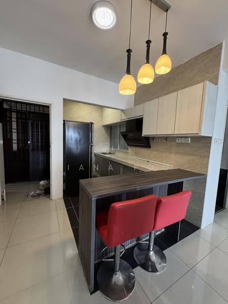 Condominium for Sale at Pandan Court - Diana Poo - Kitchen - PropertyGuru.com.my