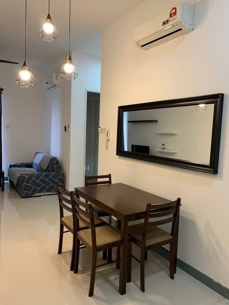 Servis Apartment untuk Disewa di South View - Shi Hui - Living Room - PropertyGuru.com.my