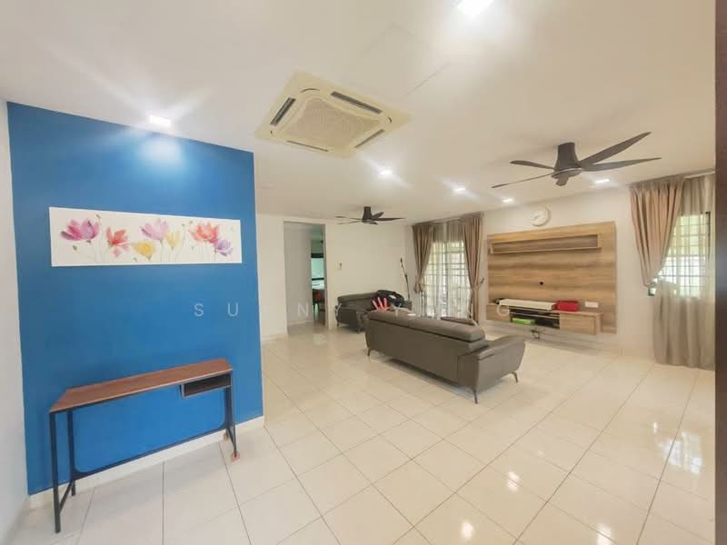 Rumah Teres 2 Tingkat untuk Dijual di Bandar Puteri Puchong (Puchong) - SUNNY YONG - Living Room - PropertyGuru.com.my