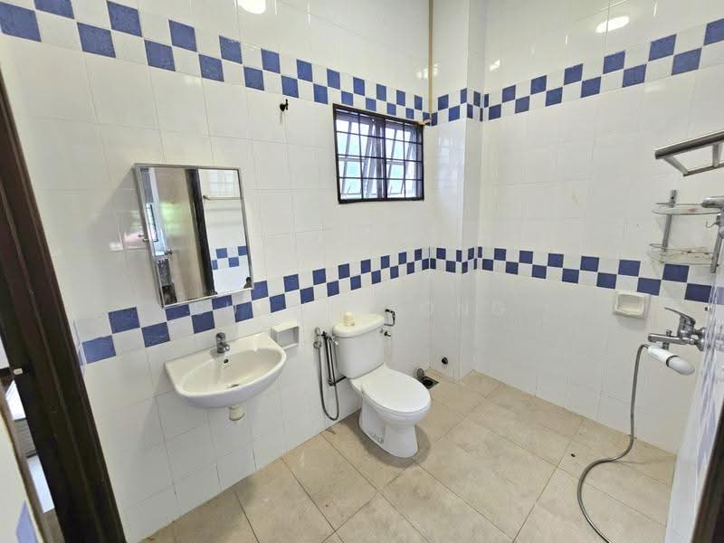Rumah Teres 2-Tingkat untuk Dijual di Bandar Puteri Puchong (Puchong) - SUNNY YONG - Bathroom - PropertyGuru.com.my